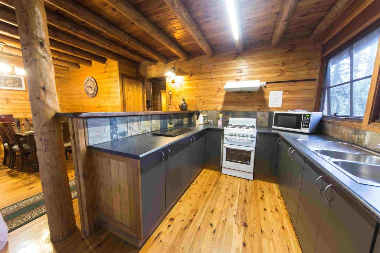 Springbrook Mountain Chalets ภายนอก รูปภาพ